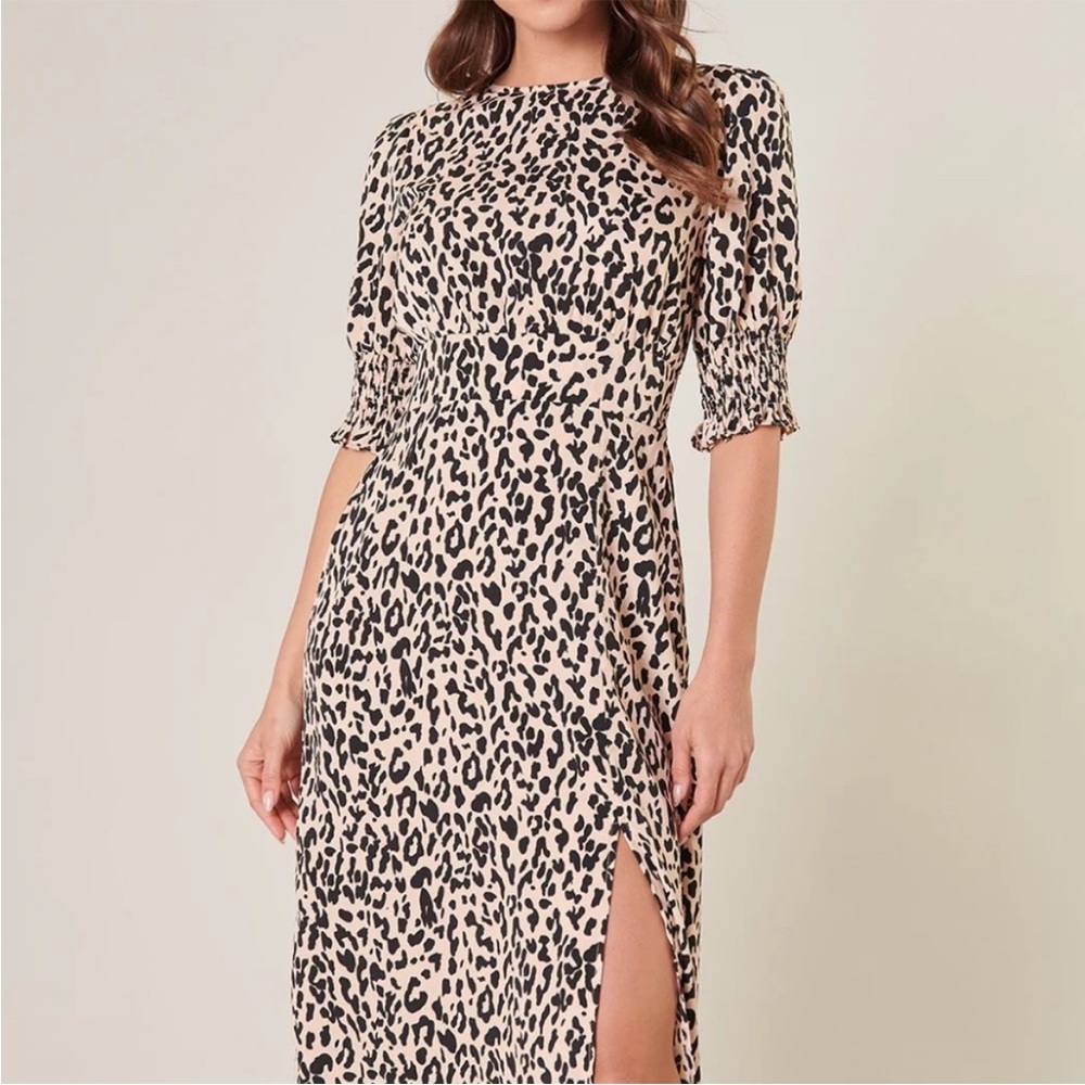 NWT Sugarlips Lassie Leopard Showoff Smocked Waist Midi Dress - Picture 1 of 7